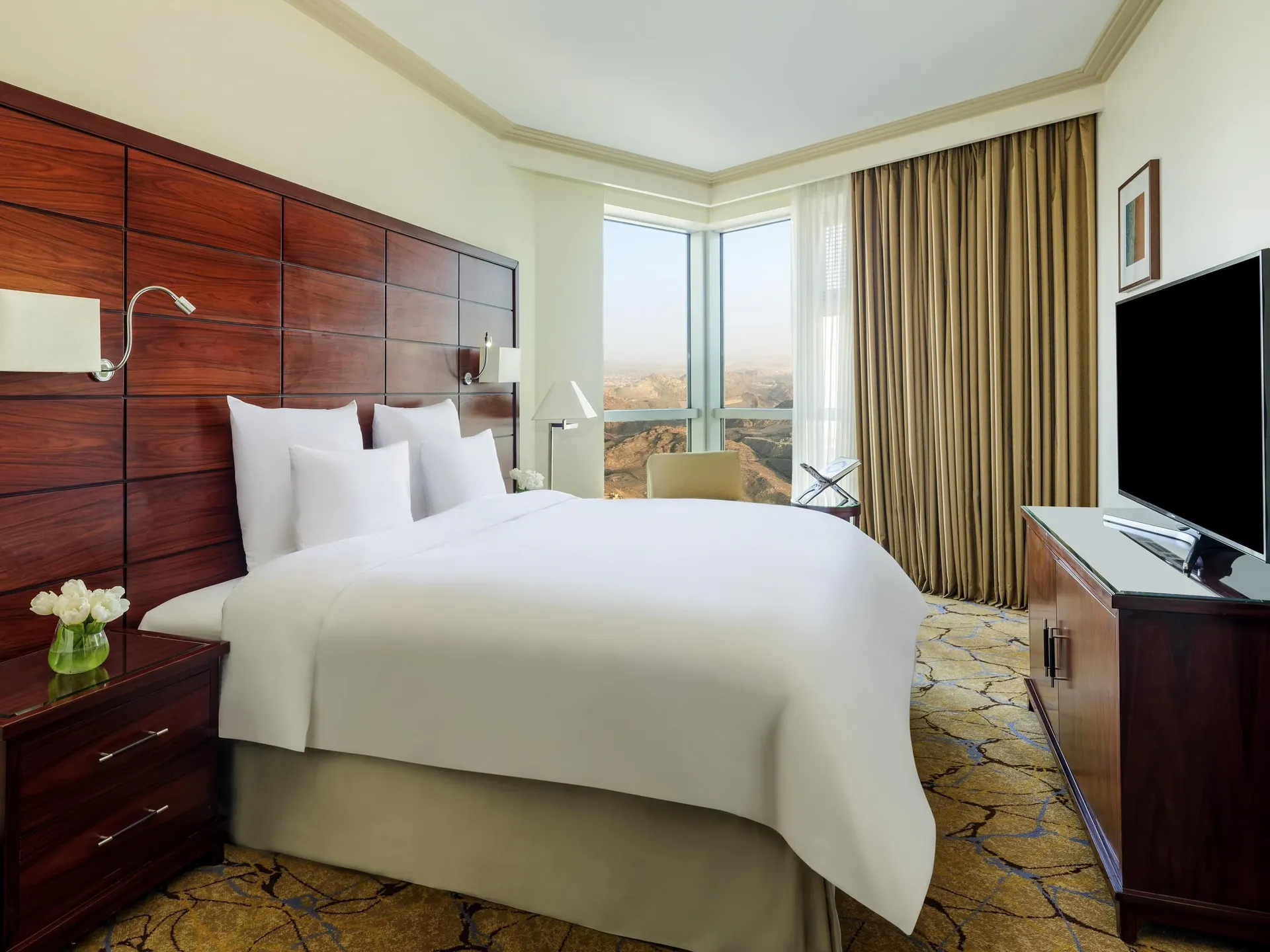 Royal Suite at Mövenpick Hotel & Residence Hajar Tower Makkah